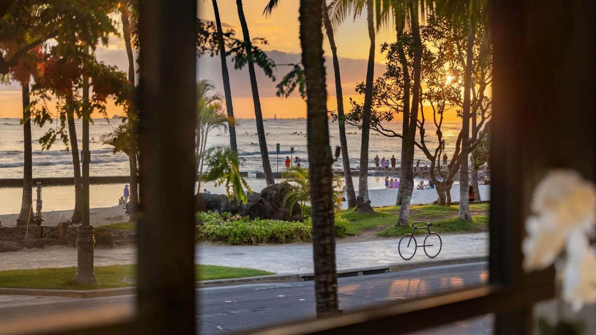 ****  Waikiki Beach Marriott Resort & Spa Гонолулу США