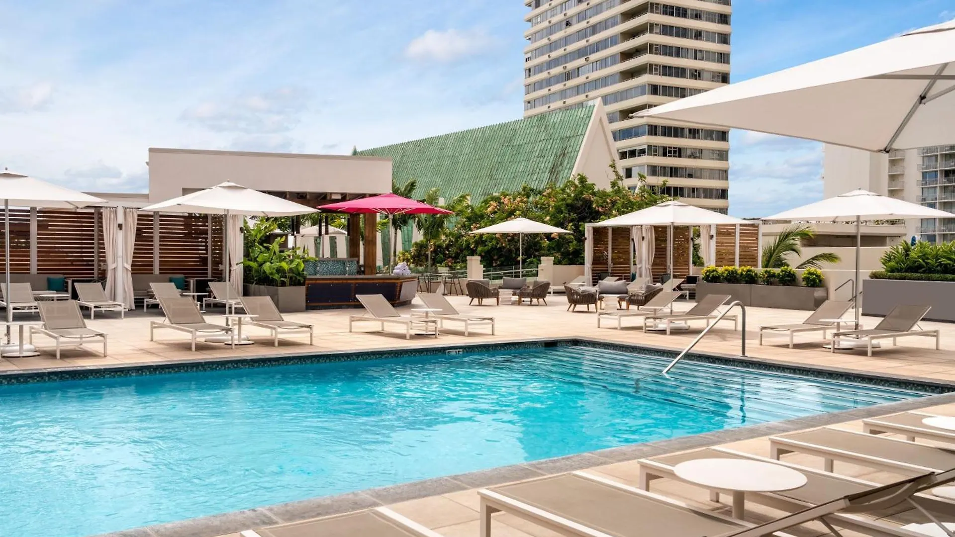 Waikiki Beach Marriott Resort & Spa Гонолулу