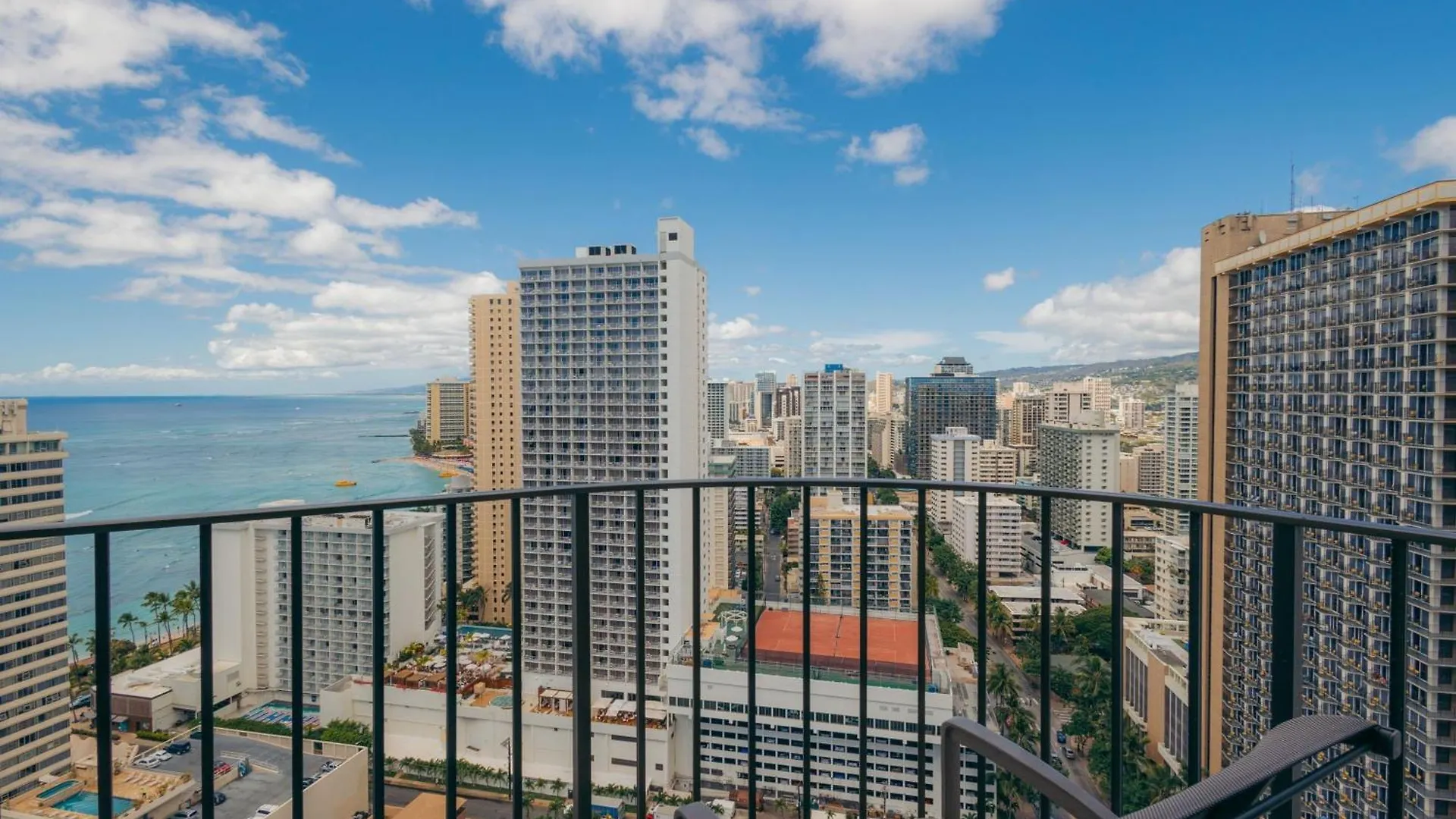 Waikiki Beach Marriott Resort & Spa Гонолулу 4*,