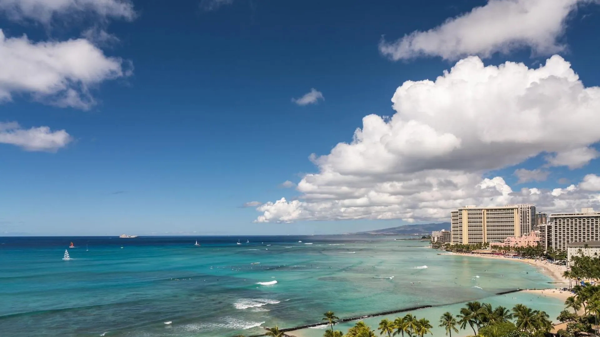 Waikiki Beach Marriott Resort & Spa Гонолулу