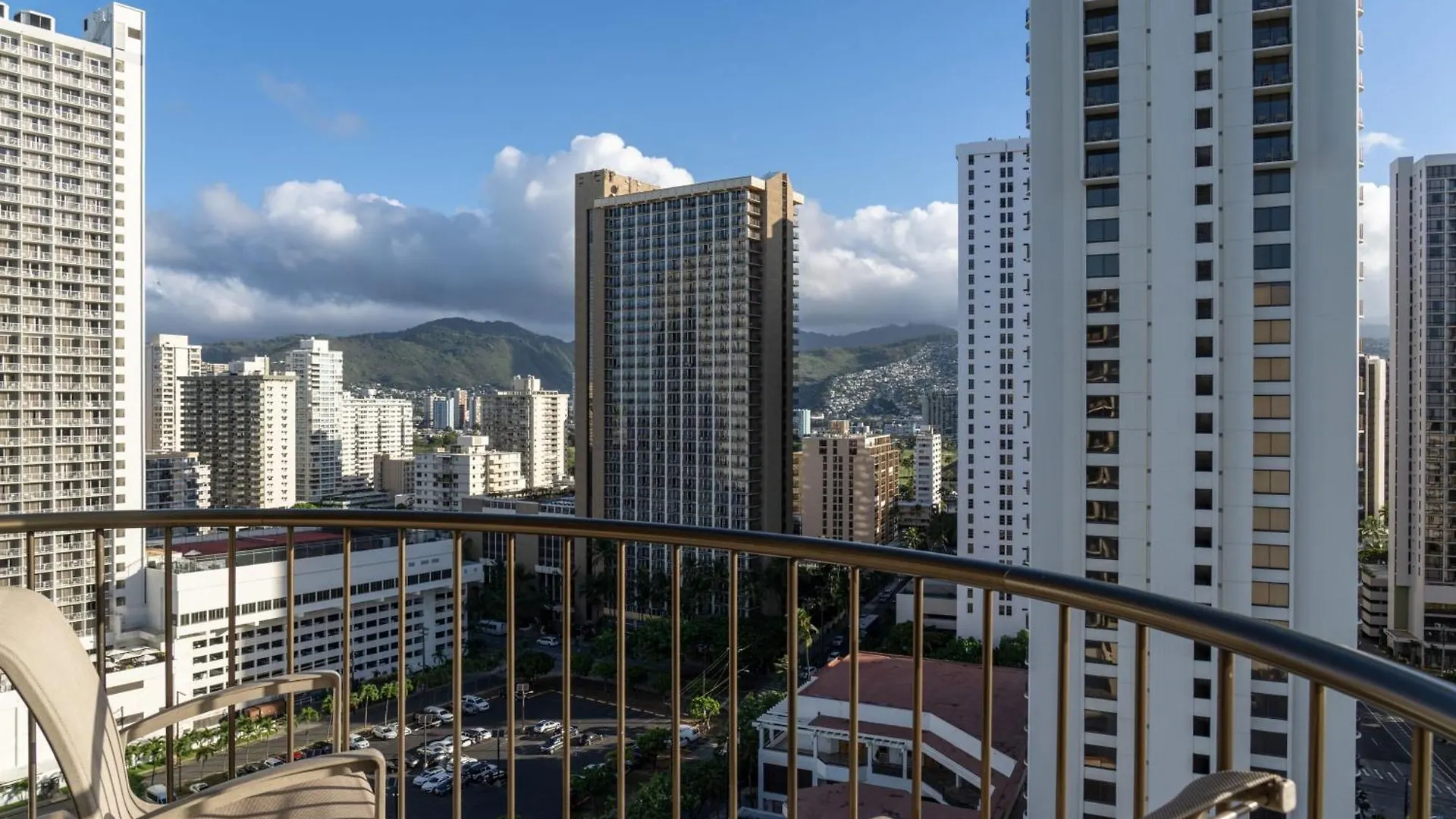 Waikiki Beach Marriott Resort & Spa Гонолулу